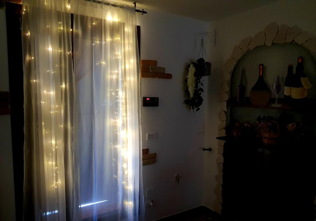 Shabby Chic Rooms Con Cucina E Giardino Privato Pomarico Exterior foto