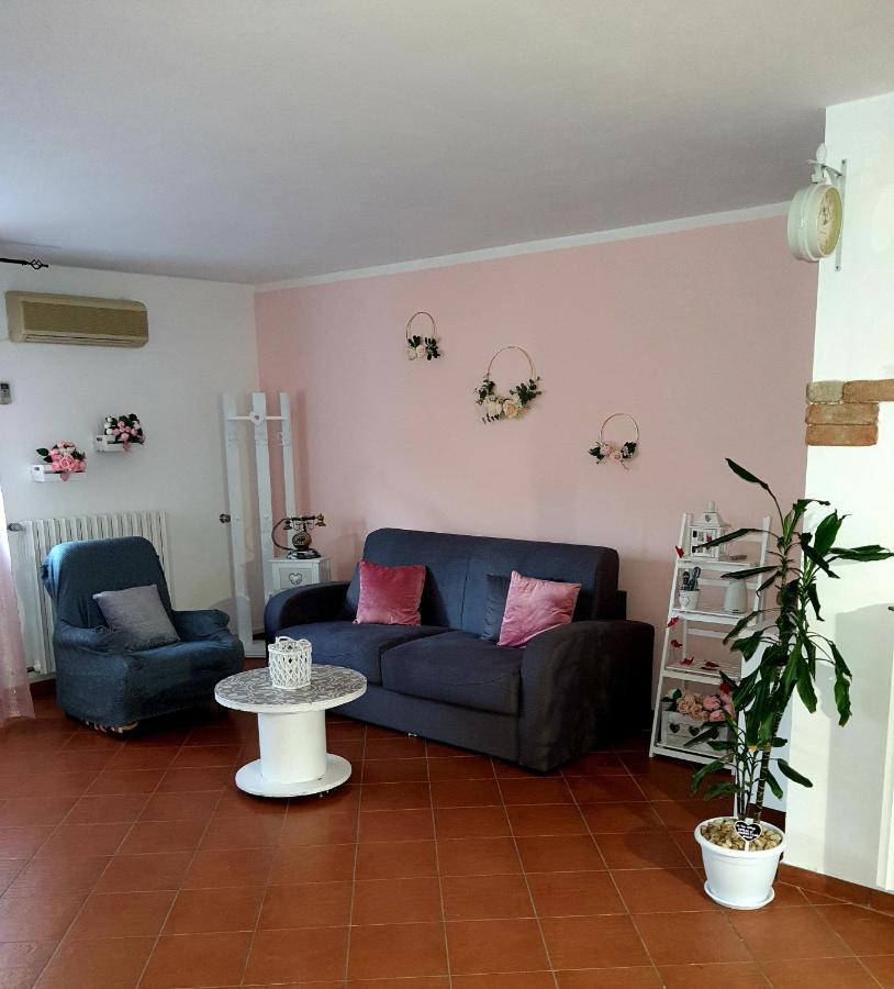 Shabby Chic Rooms Con Cucina E Giardino Privato Pomarico Exterior foto