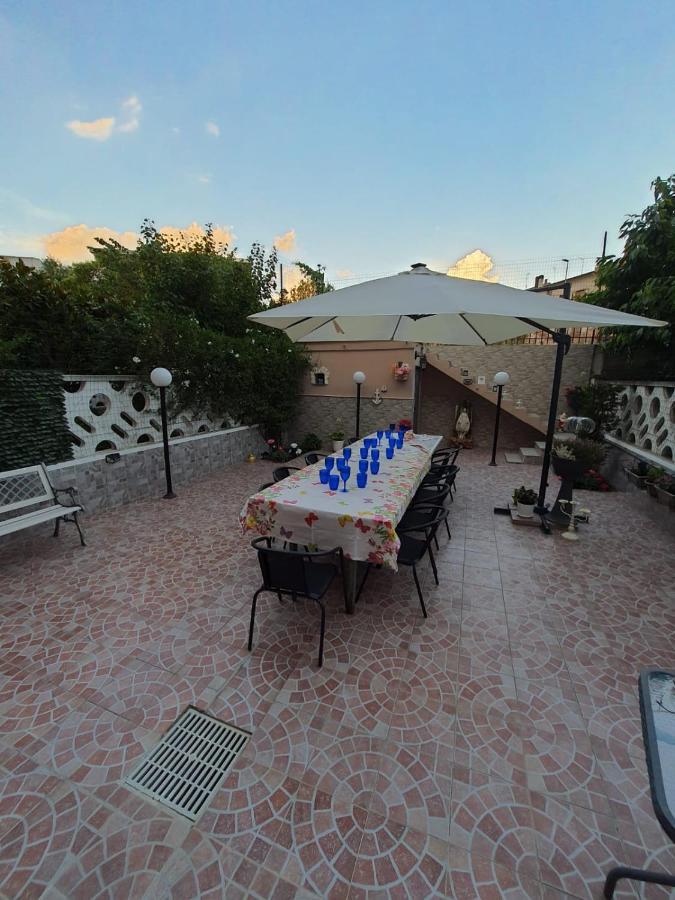 Shabby Chic Rooms Con Cucina E Giardino Privato Pomarico Exterior foto