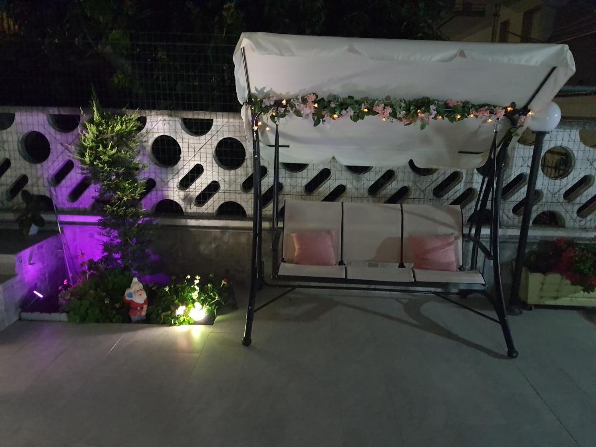 Shabby Chic Rooms Con Cucina E Giardino Privato Pomarico Exterior foto