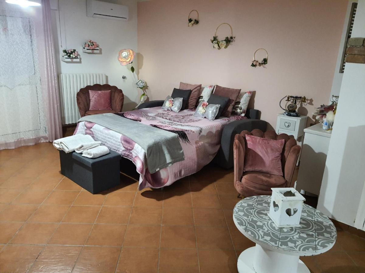 Shabby Chic Rooms Con Cucina E Giardino Privato Pomarico Exterior foto